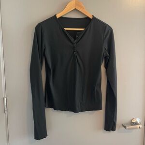 🍁 NWOT SHEIN Ribbed Henley Shirt